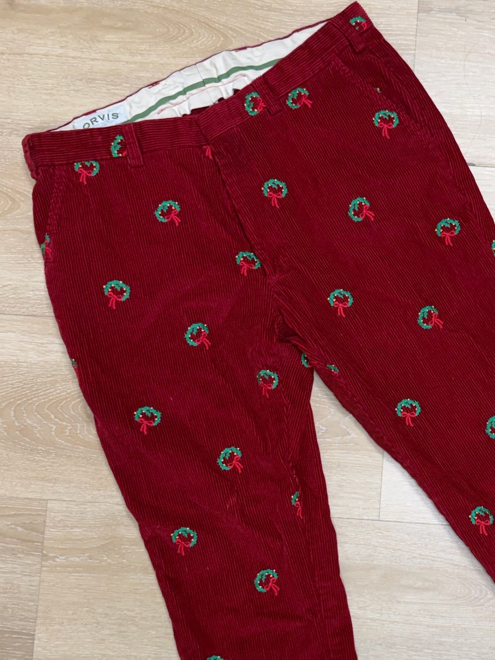 Orvis Red Festive Holiday 90’s Corduroy Pants Green Wreath Embroidery 36